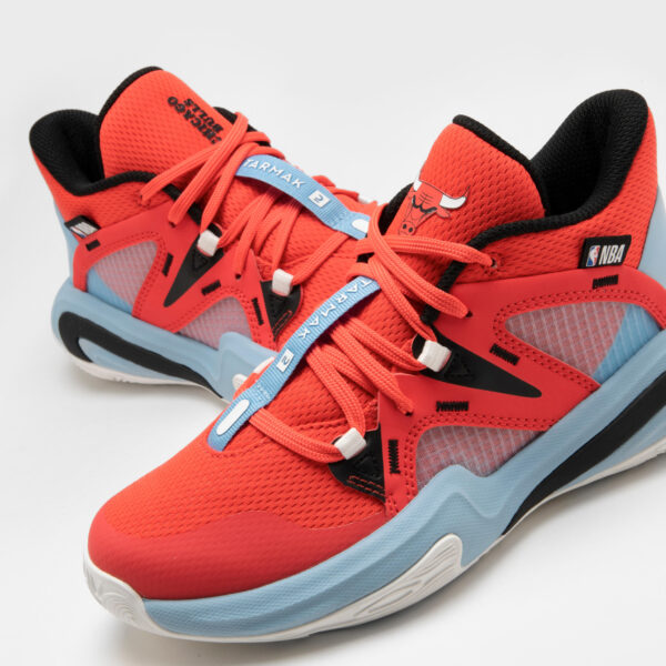 کفش بسکتبال بچگانه تارماک Tarmak MID-3-JR NBA CHICAGO BULLS- قرمز