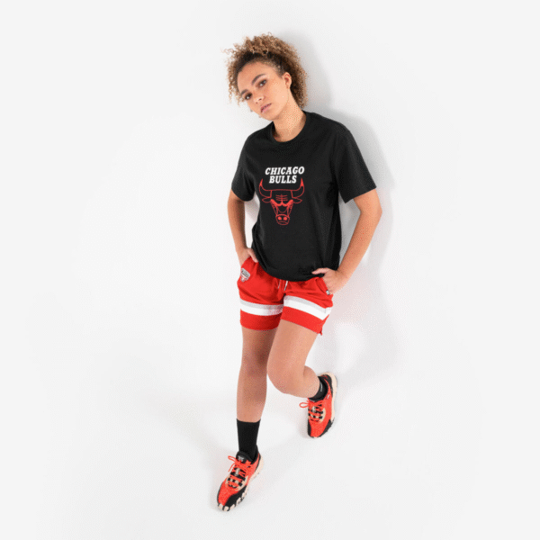 تی شرت بسکتبال تارماک TARMAK NBA Chicago Bulls TS 900- مشکی - Image 4