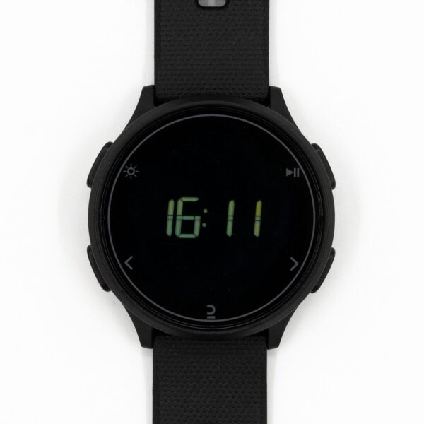 ساعت دیجیتال ضد آب دکتلون DECATHLON W500M - مشکی - Image 2