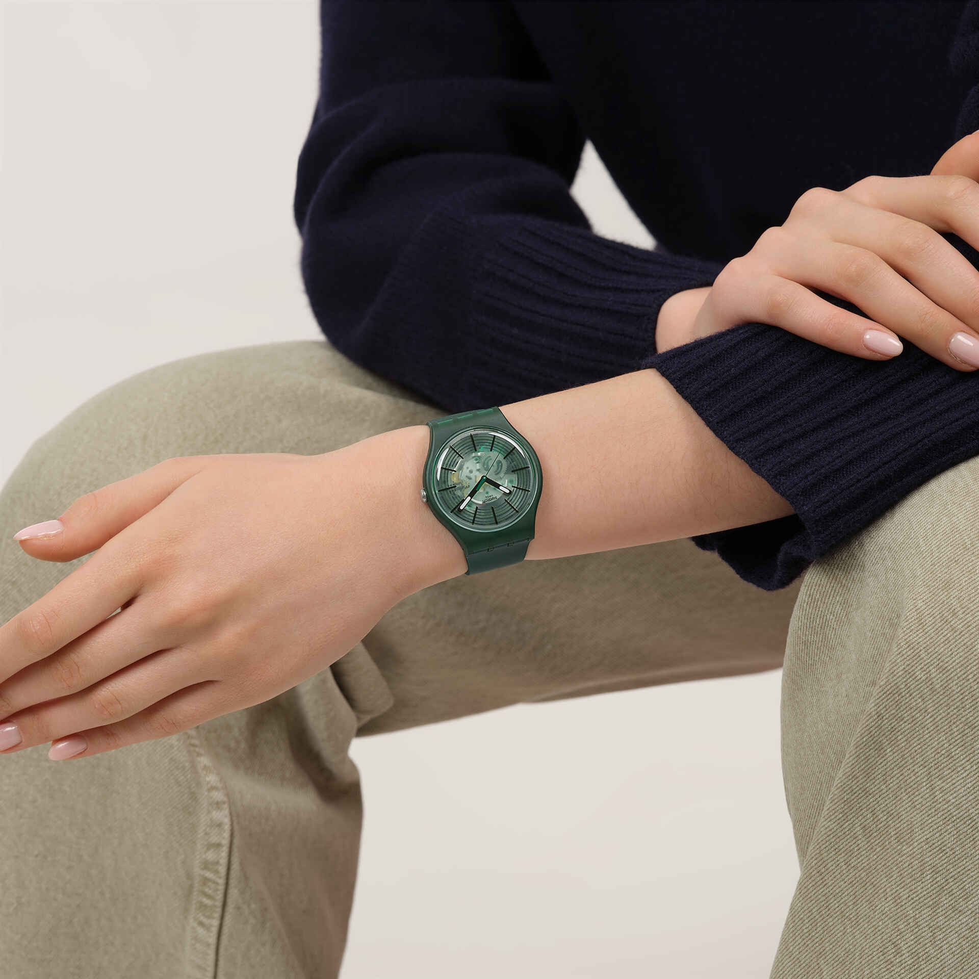 ساعت سواچ مدل (SWATCH REVEALED IN THE FOREST (SO29G111 ساعت سواچ مدل (SWATCH REVEALED IN THE FOREST (SO29G111 - Image 4