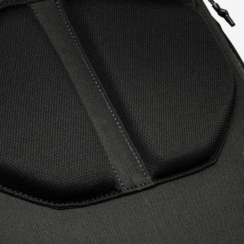 کوله پشتی کمپینگ و کوهنوردی فورکلاز - FORCLAZ Travel 500 Organizer 40 L - خاکستری کوله پشتی کمپینگ و کوهنوردی فورکلاز - FORCLAZ Travel 500 Organizer 40 L - خاکستری - Image 11