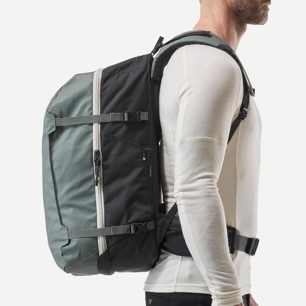 کوله پشتی کمپینگ و کوهنوردی فورکلاز - FORCLAZ Travel 500 Organizer 40 L - خاکستری کوله پشتی کمپینگ و کوهنوردی فورکلاز - FORCLAZ Travel 500 Organizer 40 L - خاکستری - Image 6