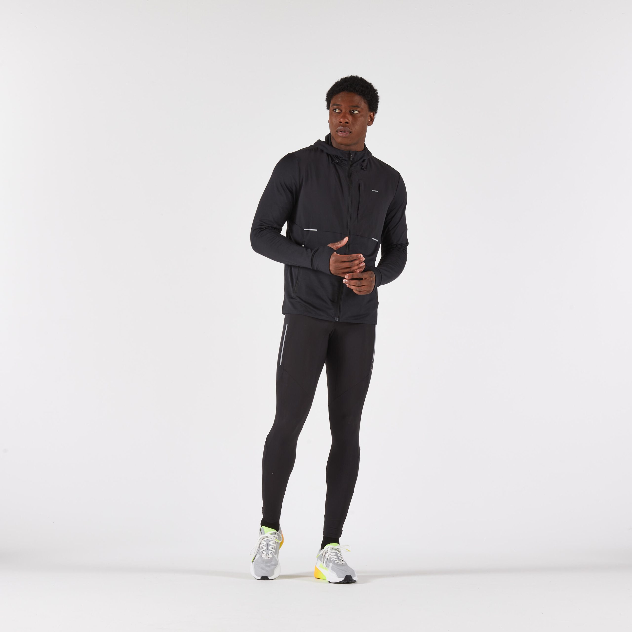 بارانی دویدن مردانه Decathlon KIPRUN Run 100 Warm – مشکی بارانی دویدن مردانه Decathlon KIPRUN Run 100 Warm – مشکی - تصویر 2