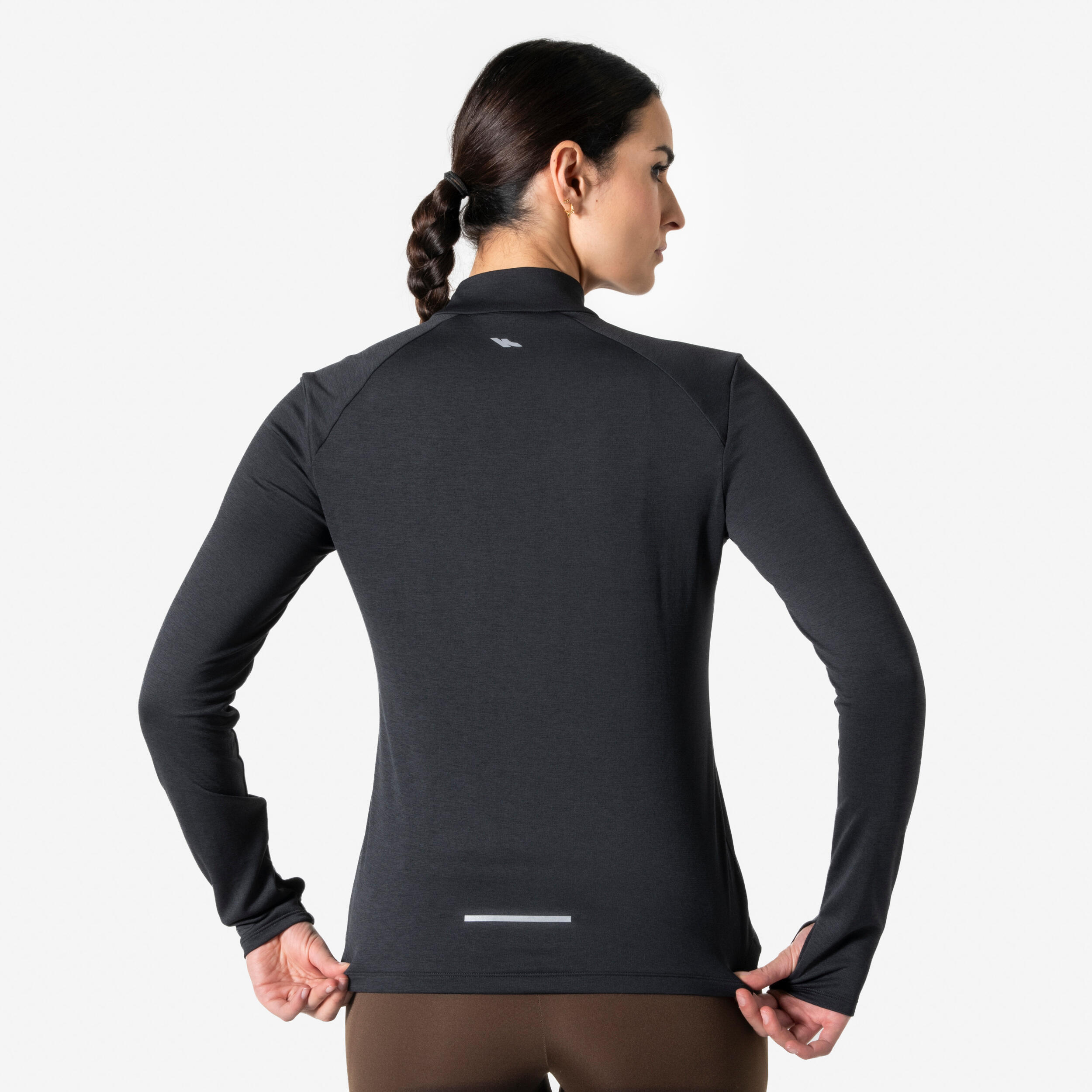 تیشرت آستین بلند زنانه Decathlon Kiprun Run Core – مشکی تیشرت آستین بلند زنانه Decathlon Kiprun Run Core – مشکی - تصویر 3