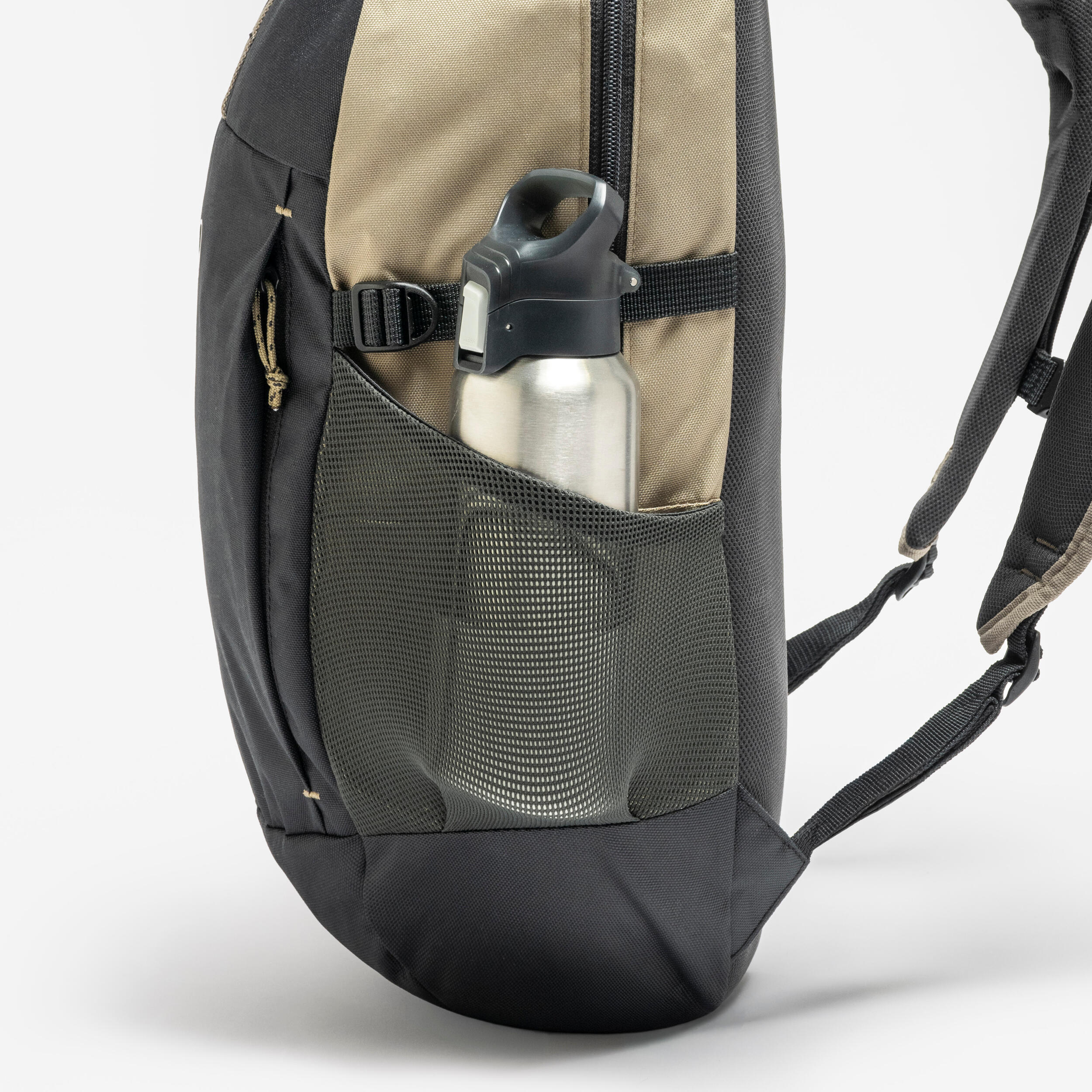کولهپشتی ورزشی بزرگسال Decathlon Arpenaz 100 – بژ کولهپشتی ورزشی بزرگسال Decathlon Arpenaz 100 – بژ - تصویر 4