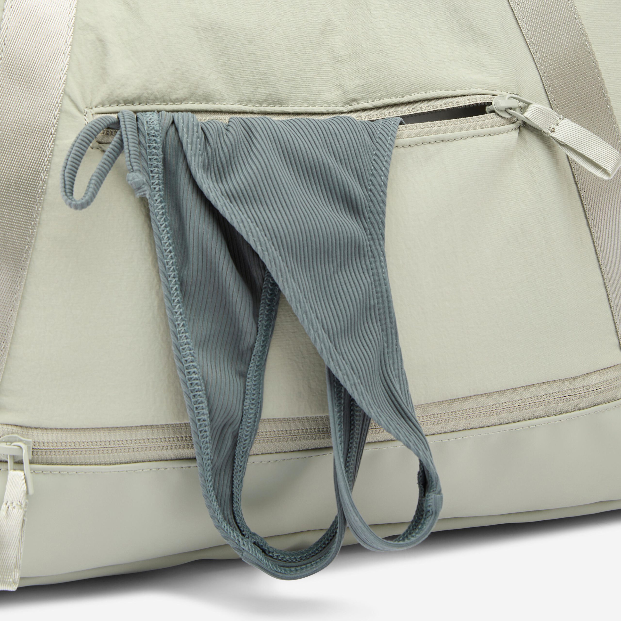 ساک ورزشی بزرگسال Decathlon Move 900 – سبز ساک ورزشی بزرگسال Decathlon Move 900 – سبز - تصویر 6