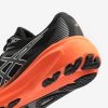 کفش دویدن و پیادهروی مردانه Decathlon Asics Gel Superion 7 – مشکی نارنجی - تصویر 4