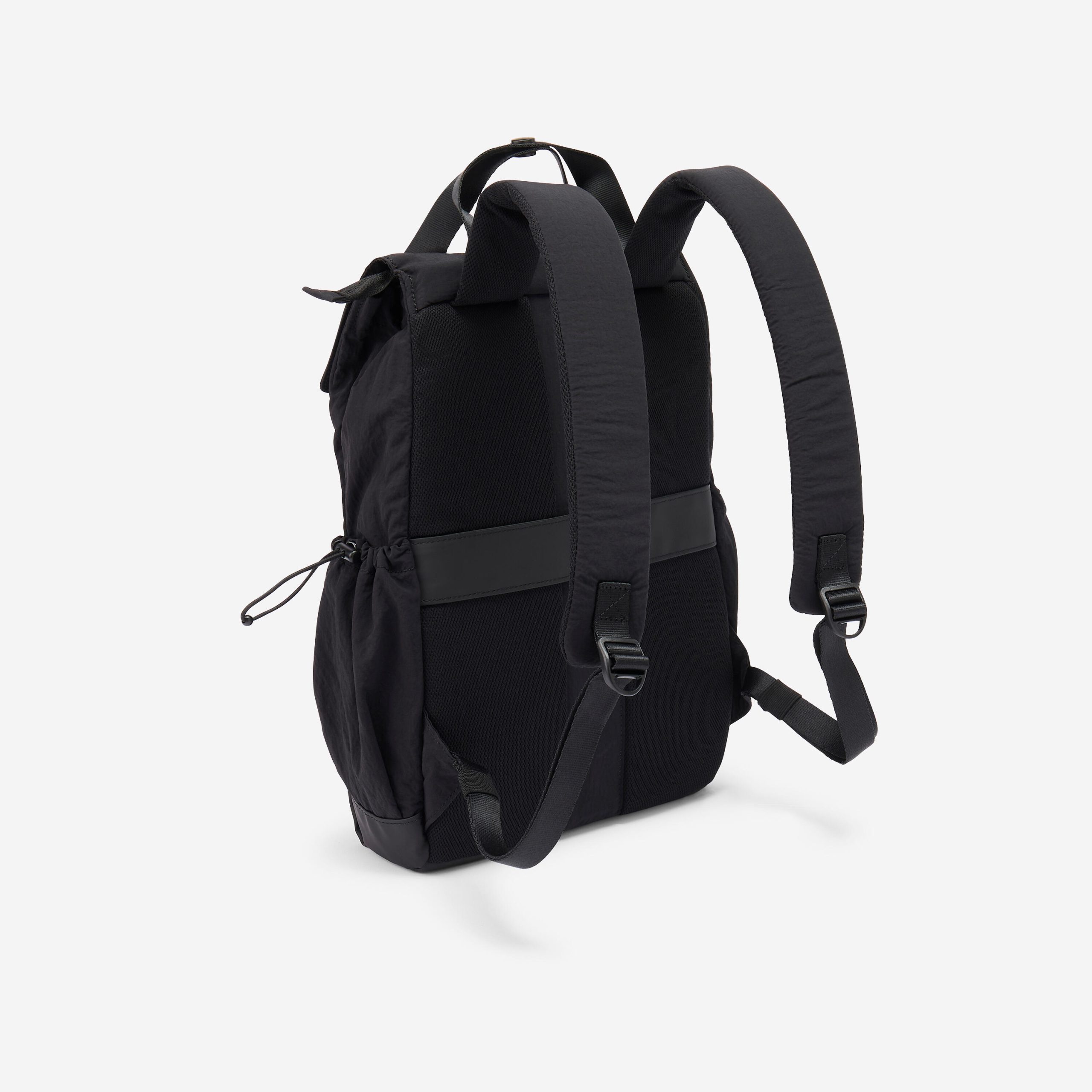 کوله پشتی کوچک زنانه Decathlon Move 500 – مشکی کوله پشتی کوچک زنانه Decathlon Move 500 – مشکی - تصویر 2
