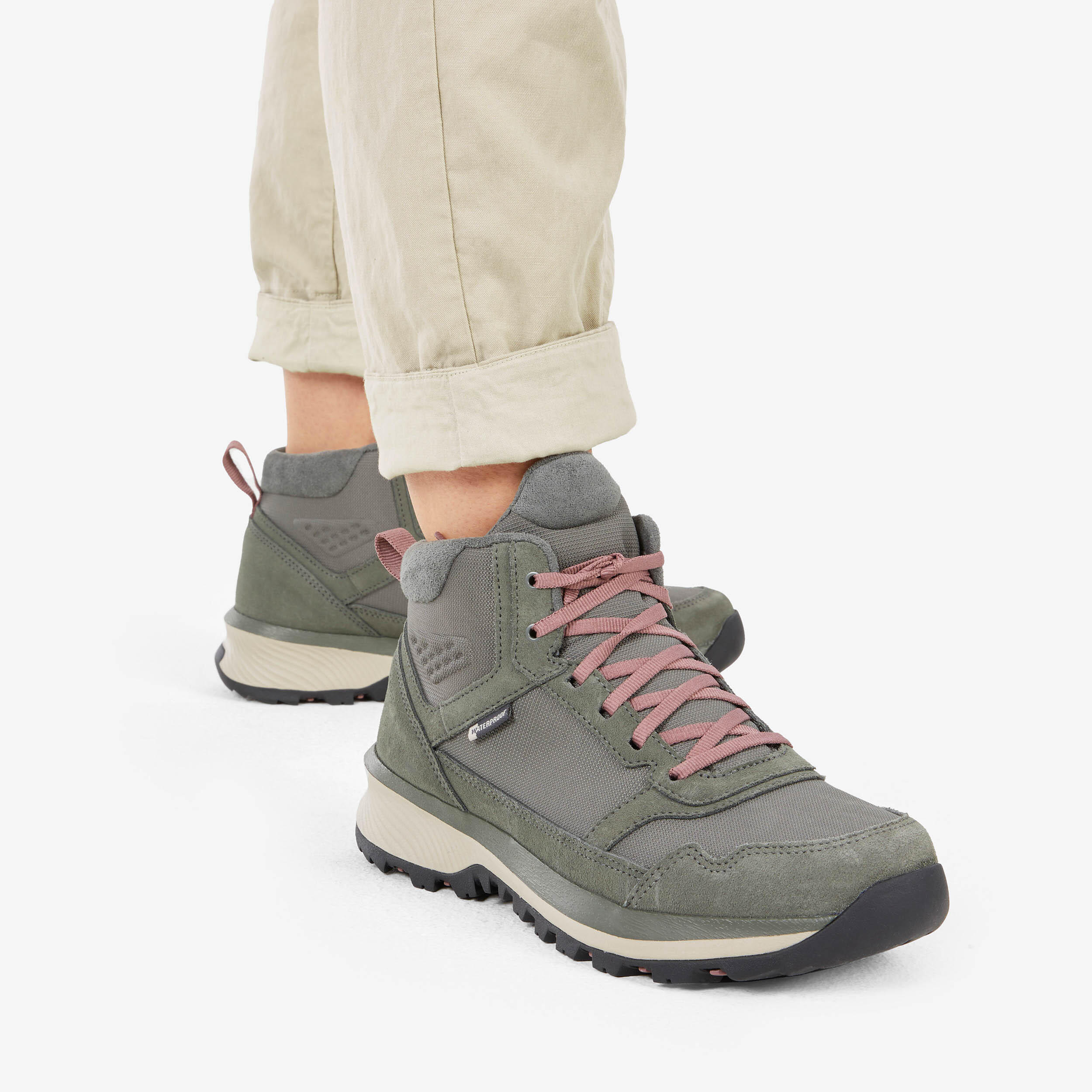 نیم بوت زنانه اوردور Decathlon NH500 Mid WP – طوسی نیم بوت زنانه اوردور Decathlon NH500 Mid WP – طوسی - تصویر 2