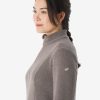 پلیور پشمی زنانه Decathlon MH100 – سفید مشکی - تصویر 4